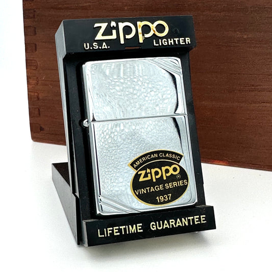 Zippo Model 260 - High Polished Chrome w Slashes At Corners - Vintage 1937 Replica - 1992