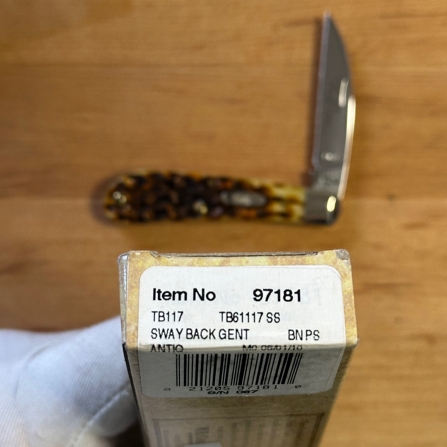 Case XX - Tony Bose Swayback Gentleman s/n 067 - Antique Jigged Bone Handles - TB61117 - 2010