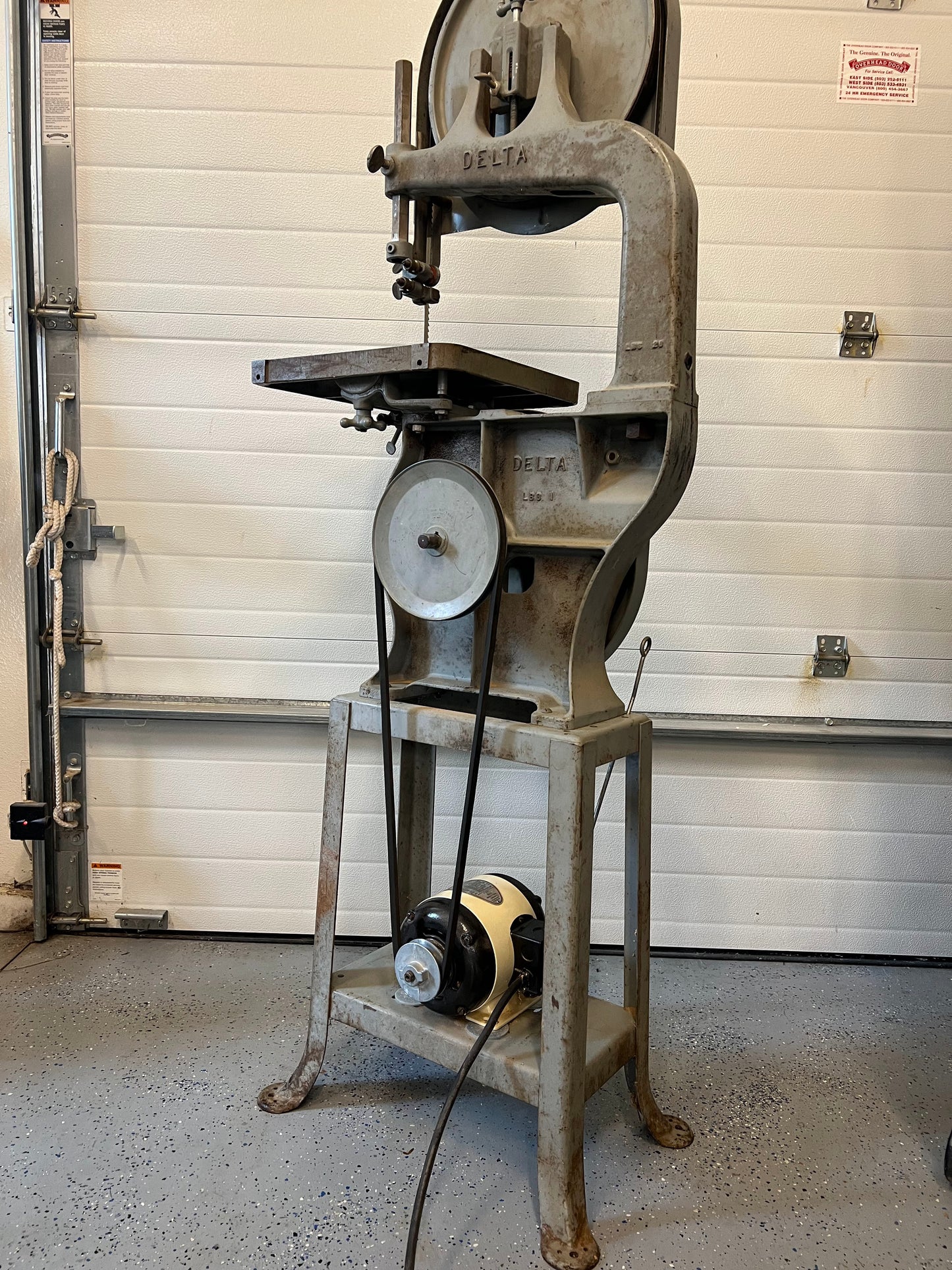 Delta 14" Bandsaw - 1st Generation - 1930s